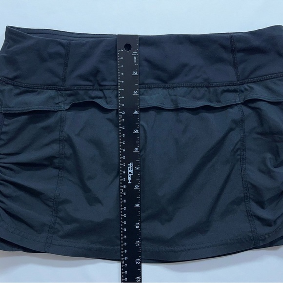 Lululemon Low Rise Skorts Womens Size 6 Black Zip Pocket - Picture 8 of 9